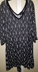 Black/White Sweater Dress(Plus Size)